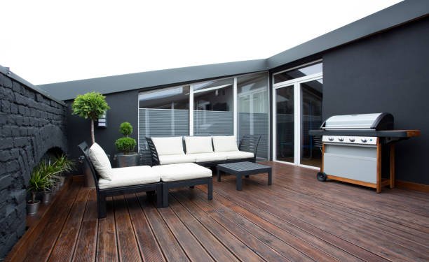 205.3 Phtoto Terrasse istockphoto-945106792